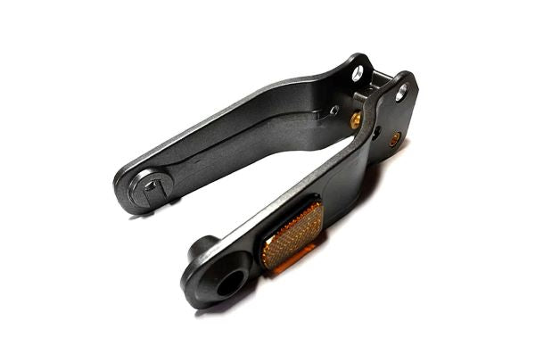REAR FORK WITH REFLECTORS