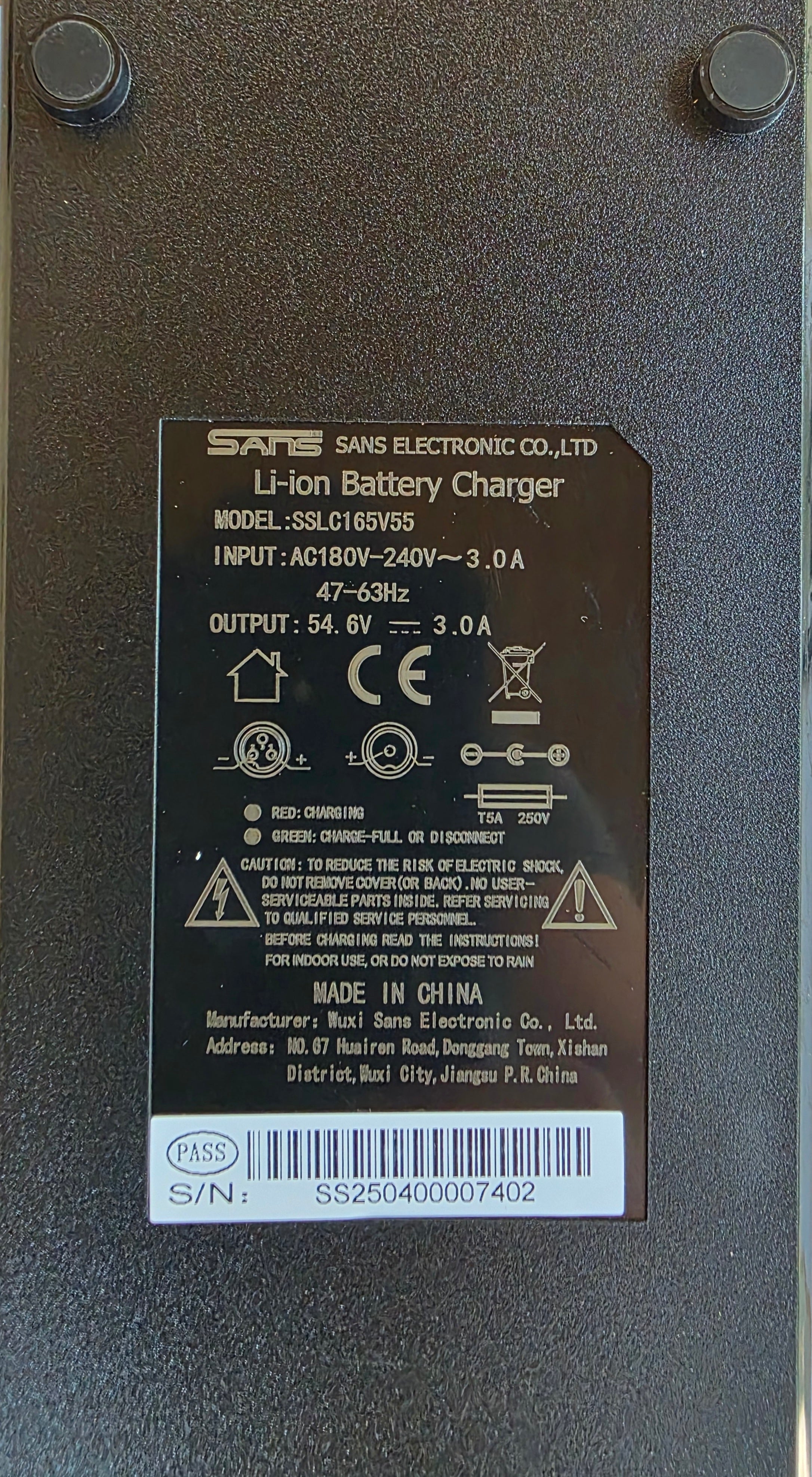 Charger for E-twow GT 5 mm round plug 48V